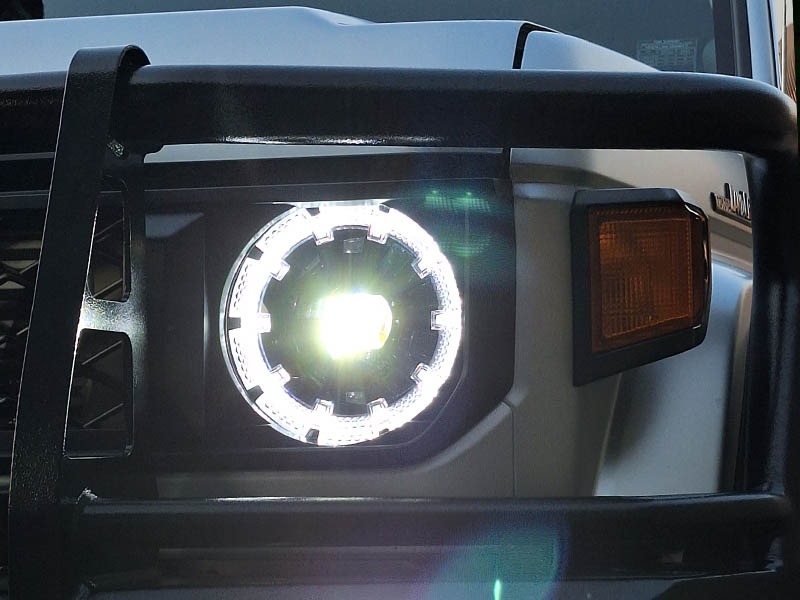 LC79_Xenon_Headlights_2024_6