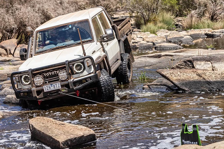 winch-IM4x4-900x600_1